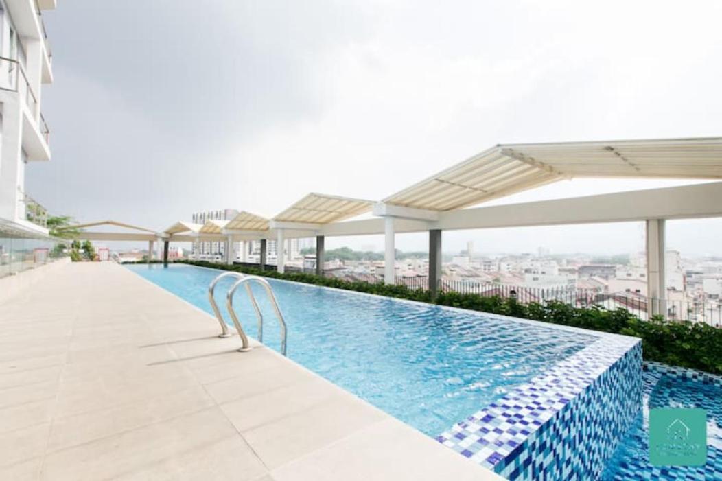 Jomstay Octagon Palm Suites Ипох Экстерьер фото